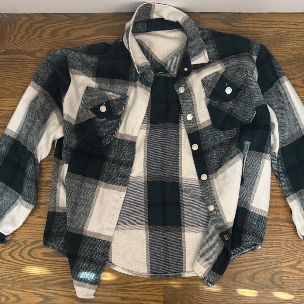 Amazon Plaid Teddy Jacket - Black, White, Green